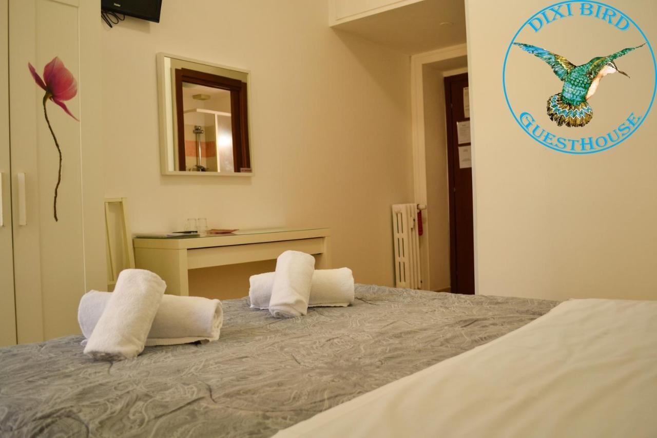 Dixi Bird Guesthouse Rome Extérieur photo